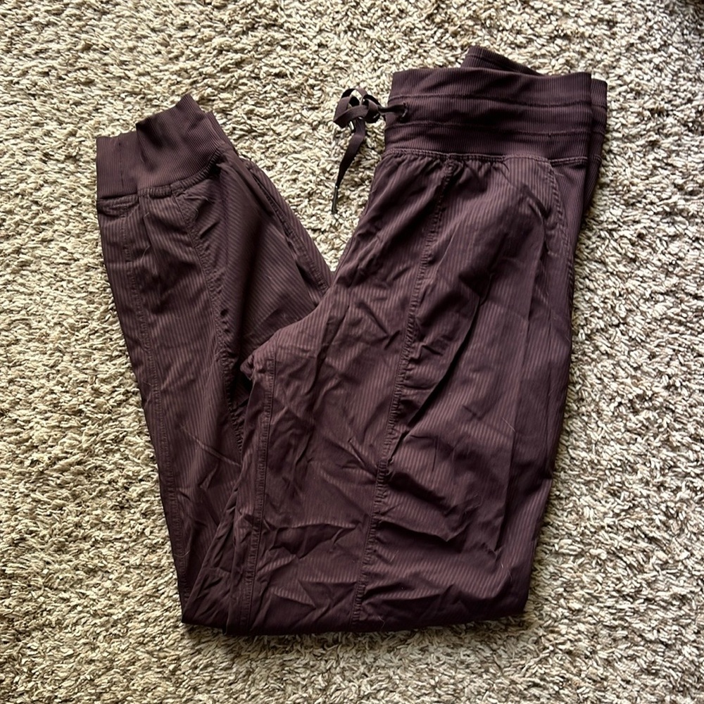 Lululemon Athletica Plum Jogger Pants